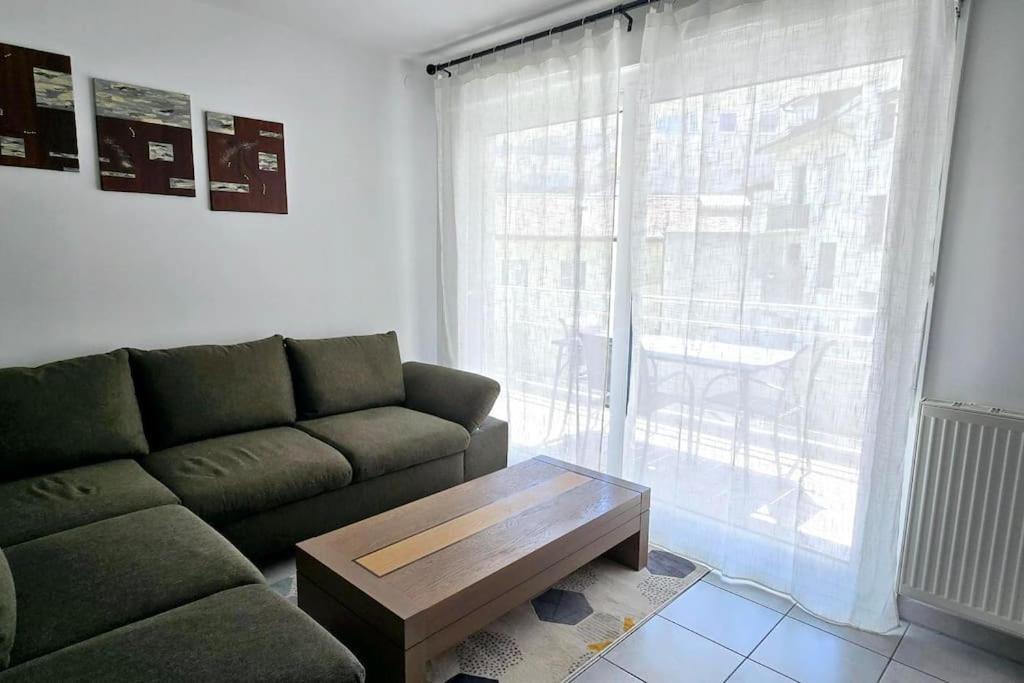 Le Jeremy Avec Parking Souterrain Apartment โทนง-เลส์-แบงส์ ภายนอก รูปภาพ