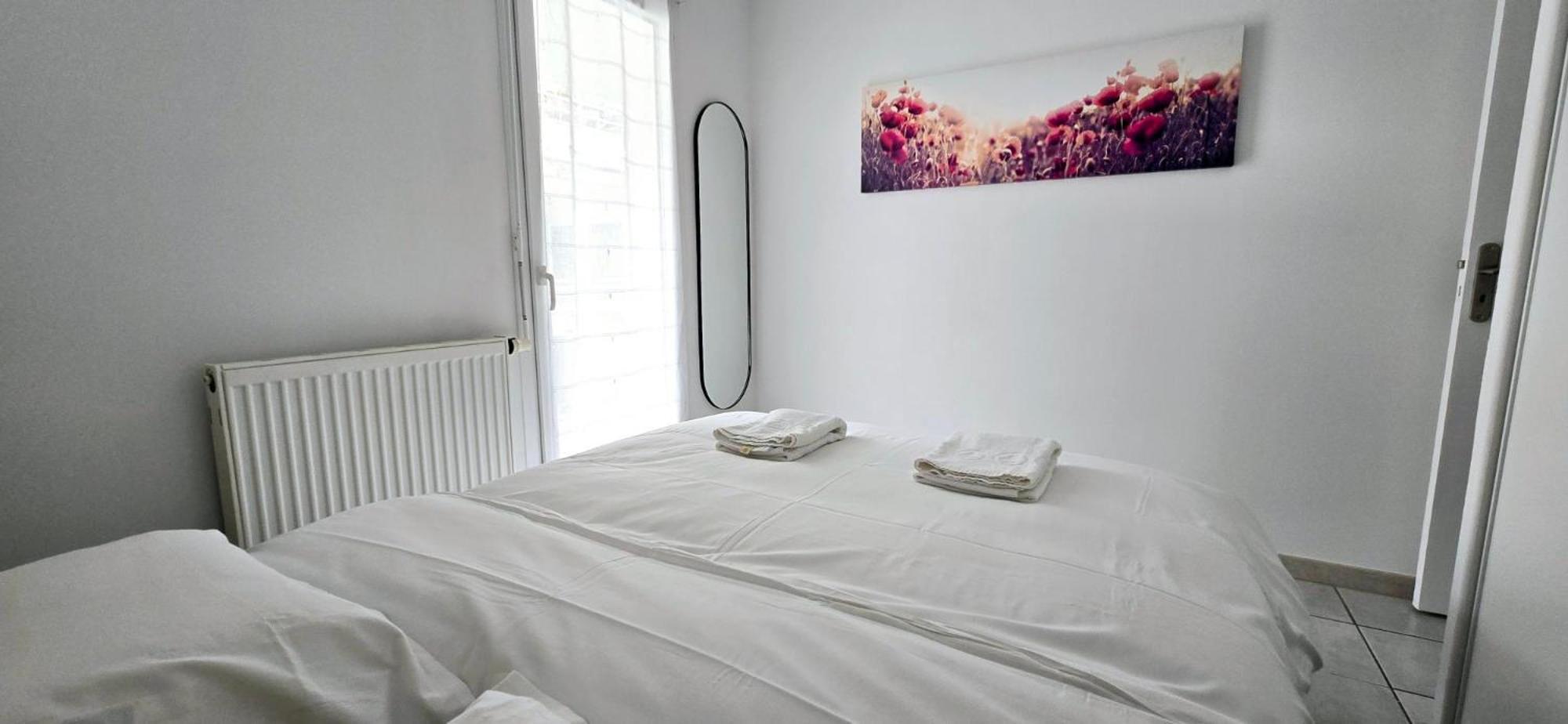Le Jeremy Avec Parking Souterrain Apartment โทนง-เลส์-แบงส์ ภายนอก รูปภาพ